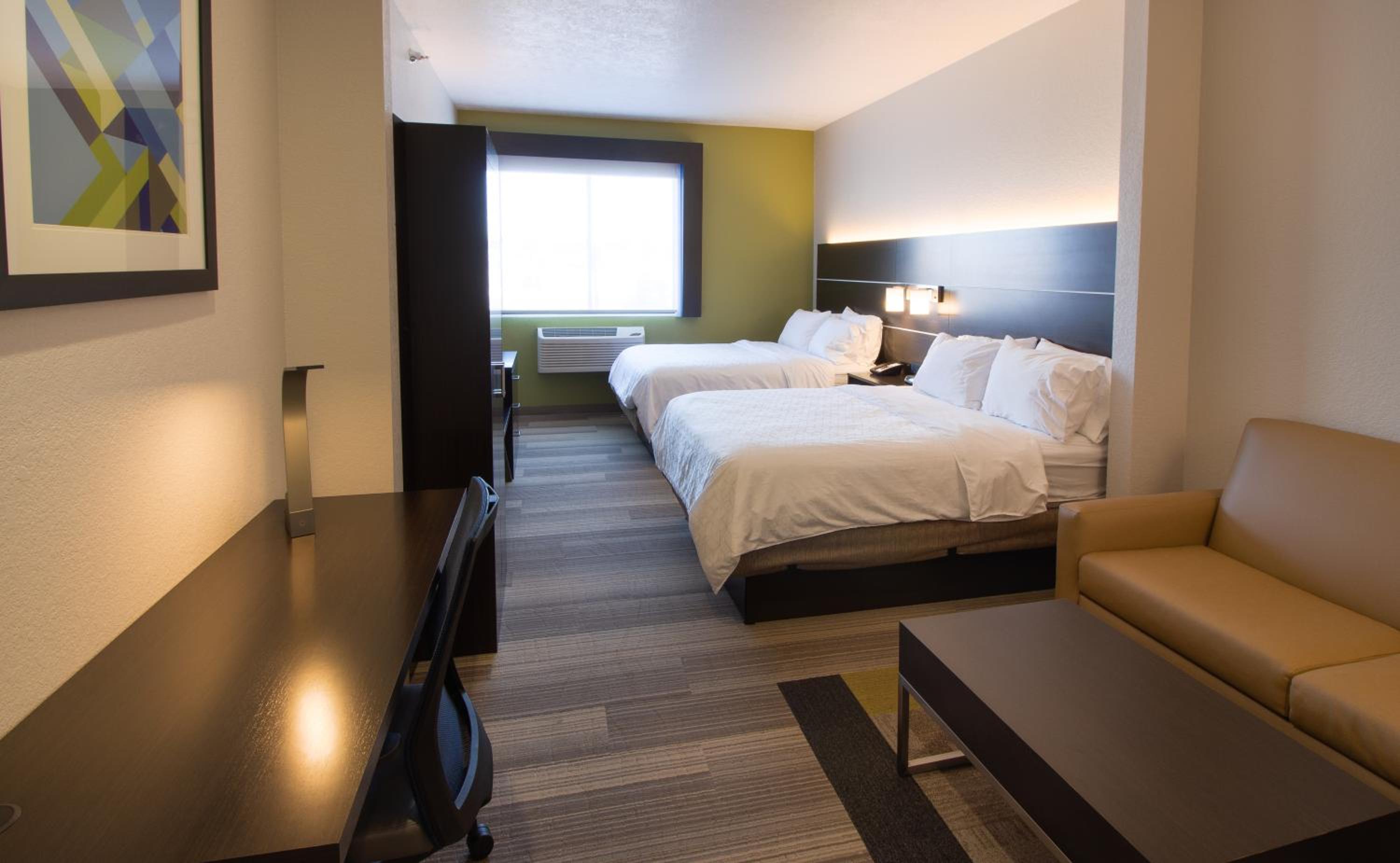 holiday inn express and suites worthington by ihg