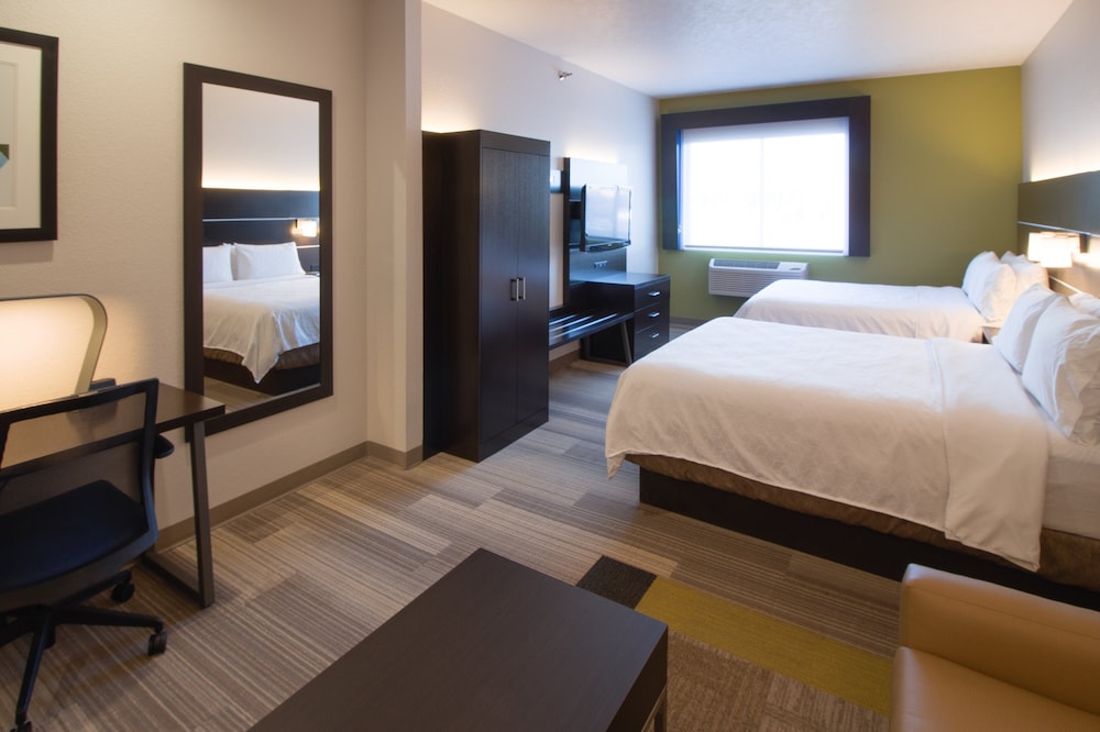 holiday inn express and suites worthington by ihg