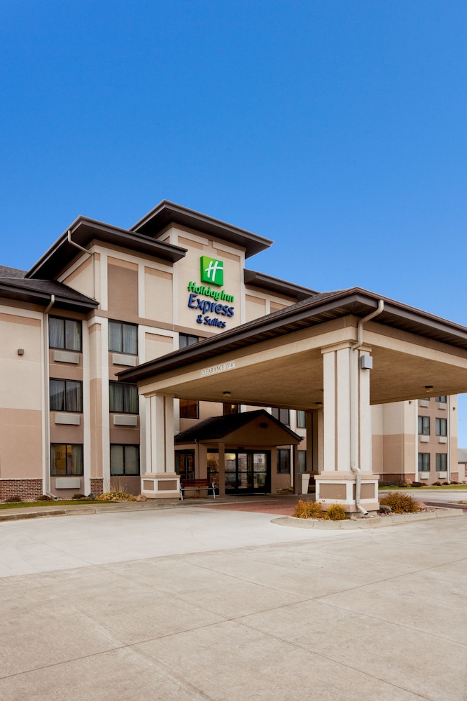 holiday inn express and suites worthington by ihg