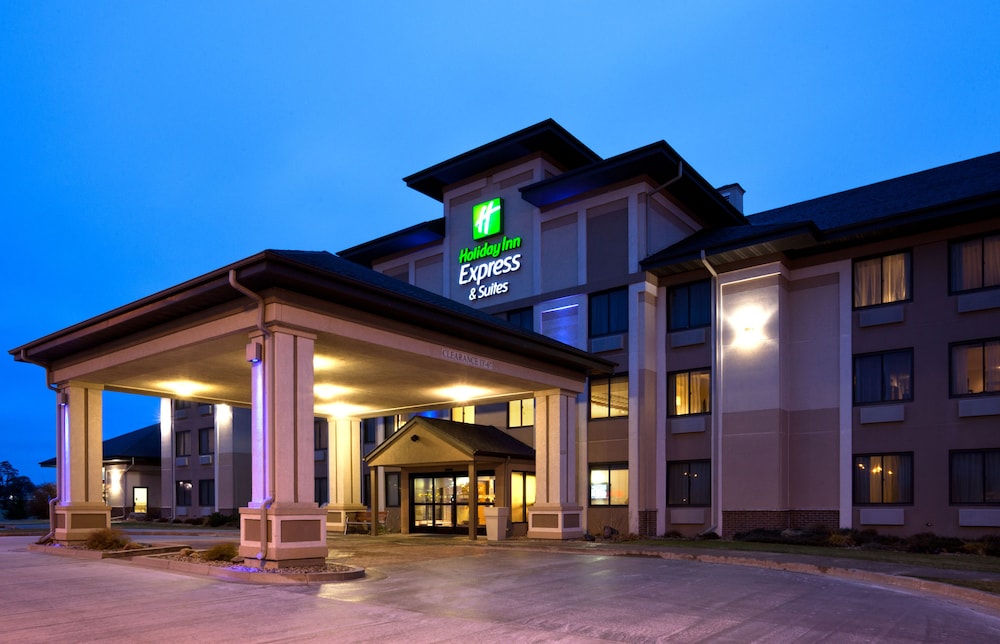 holiday inn express and suites worthington by ihg