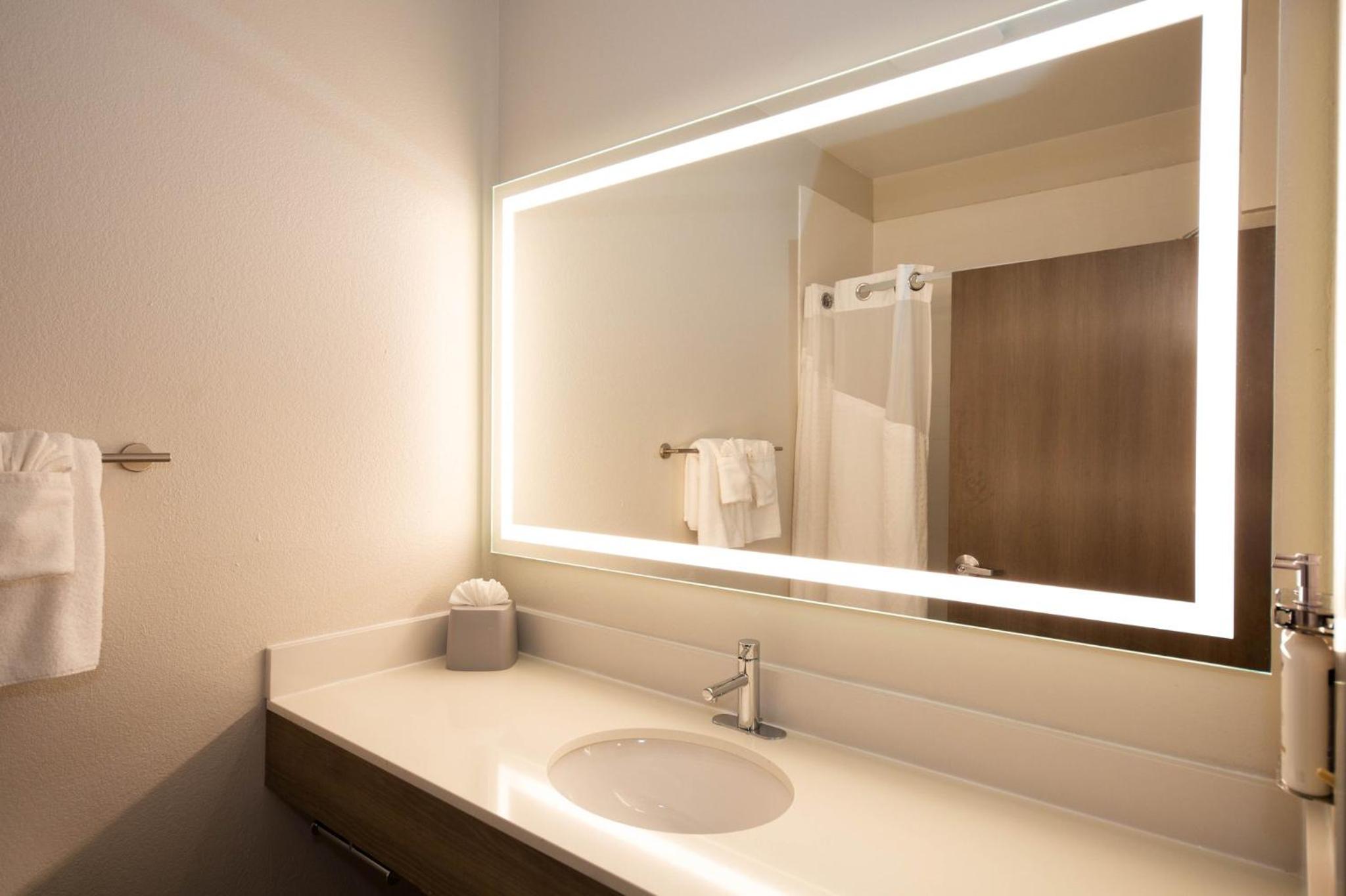 holiday inn express hotel and suites canyon by ihg
