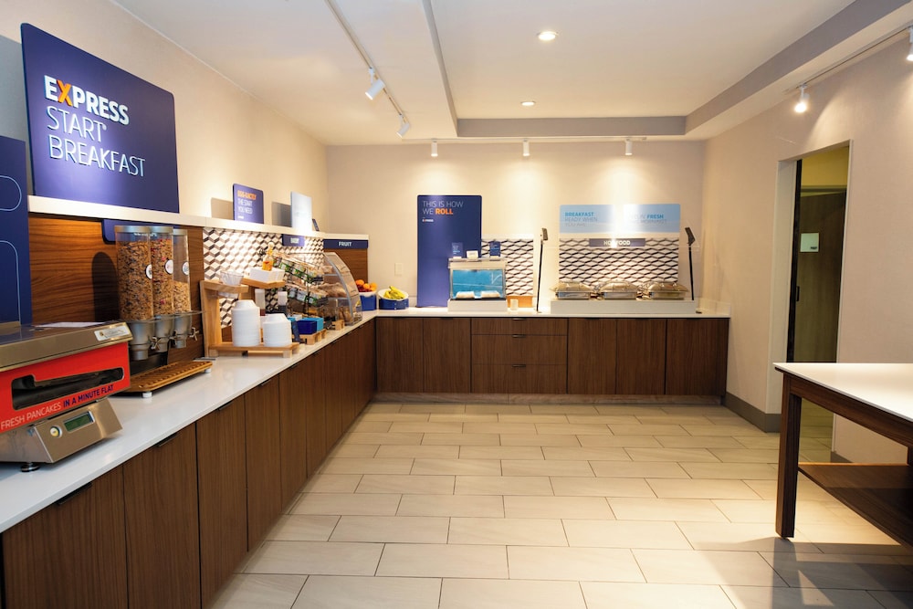 holiday inn express hotel and suites canyon by ihg