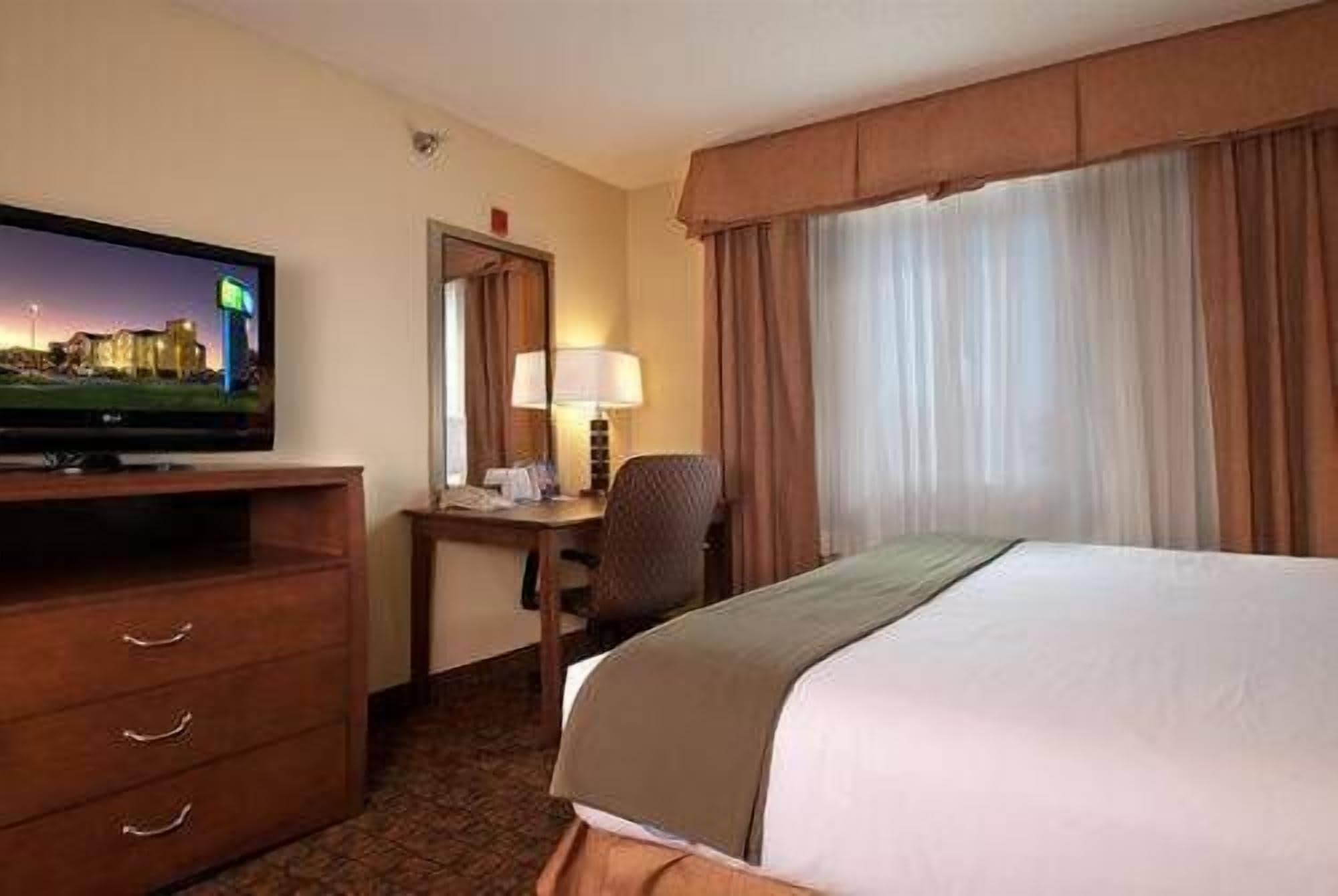 holiday inn express hotel and suites canyon by ihg