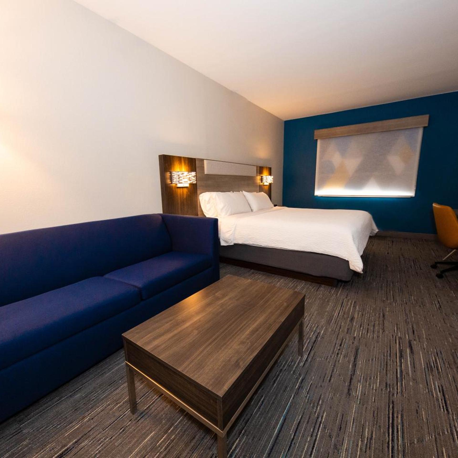 holiday inn express hotel and suites canyon by ihg