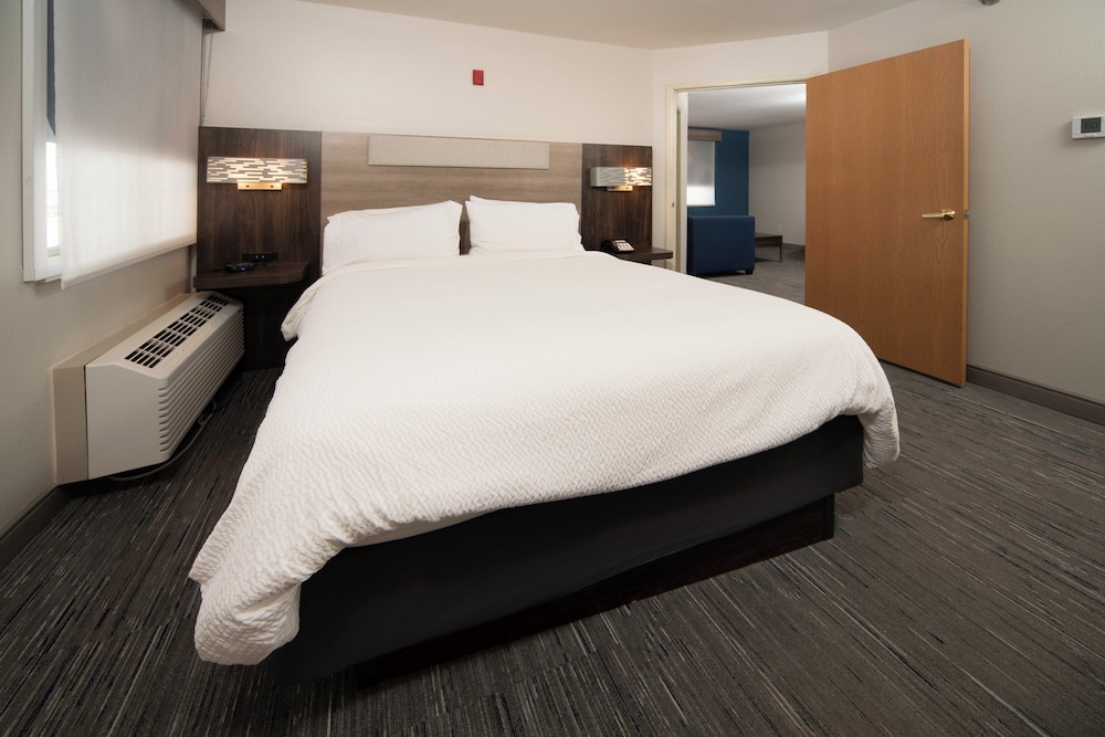 holiday inn express hotel and suites canyon by ihg