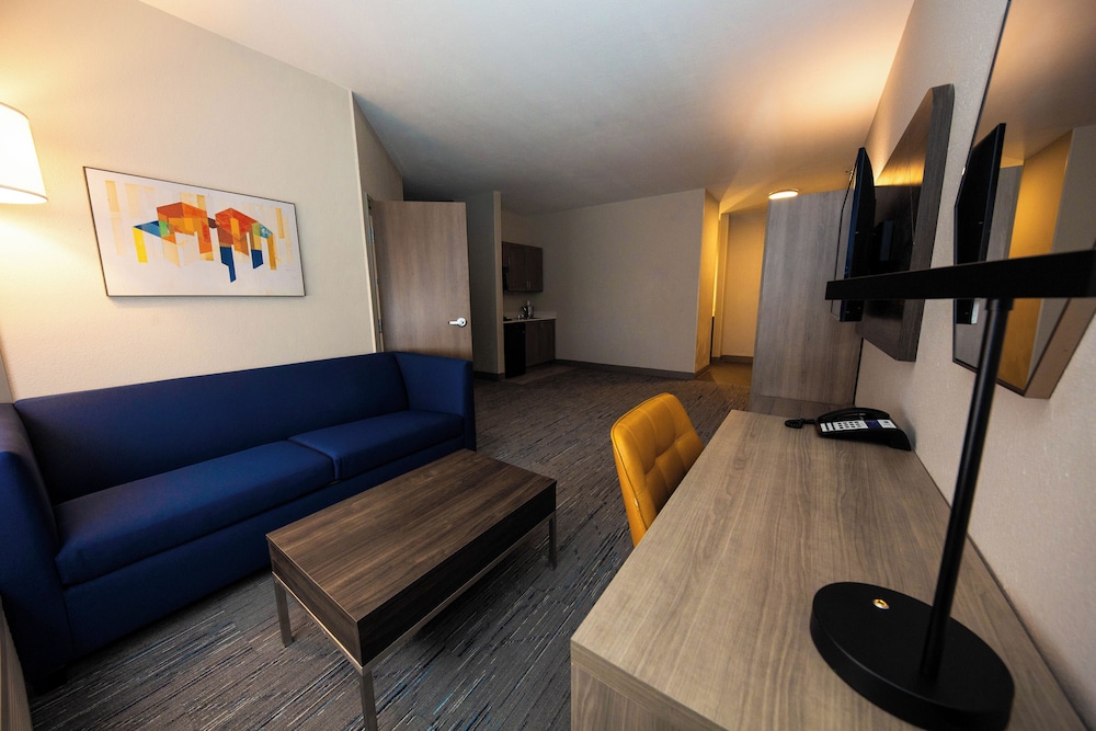 holiday inn express hotel and suites canyon by ihg