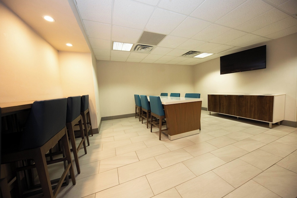 holiday inn express hotel and suites canyon by ihg