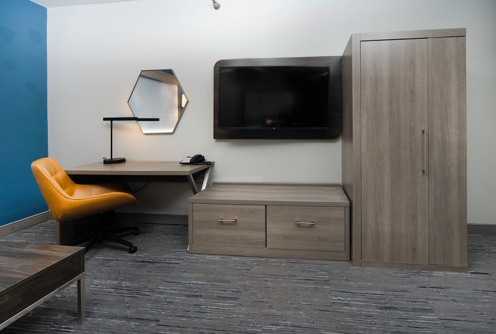 holiday inn express hotel and suites canyon by ihg