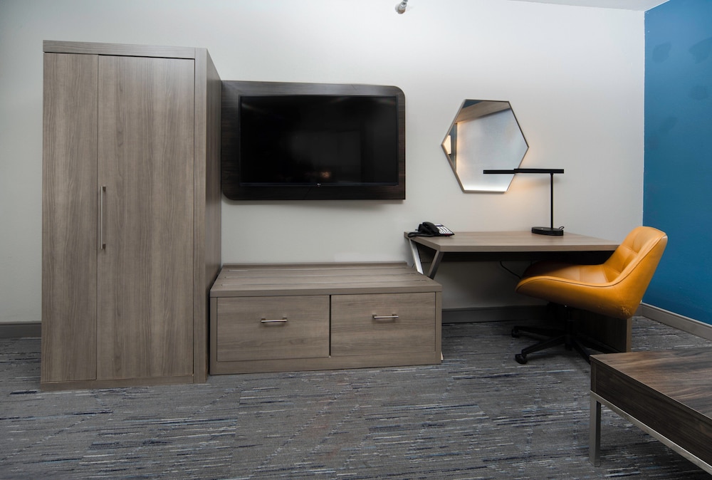 holiday inn express hotel and suites canyon by ihg