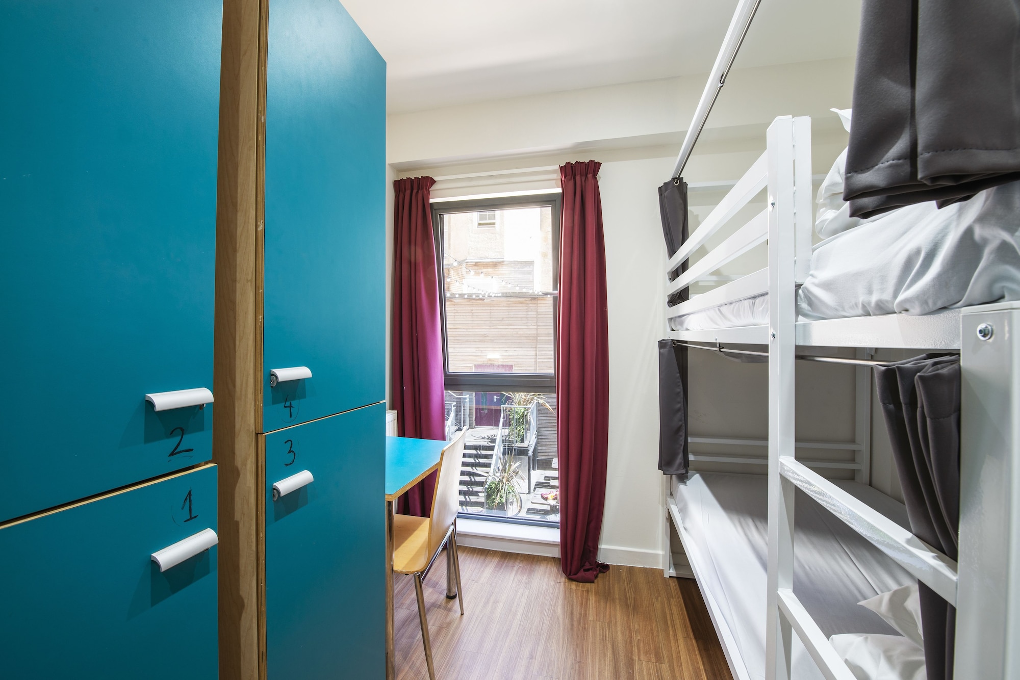 aando edinburgh city hostel