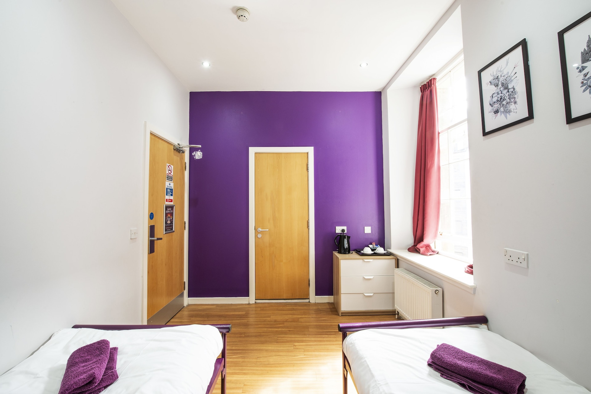 aando edinburgh city hostel