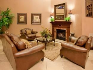holiday inn express and suites cape girardeau i 55