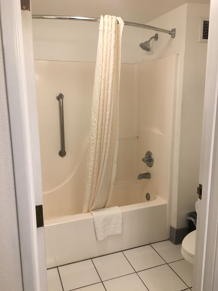 travelers inn carlin nv near elko