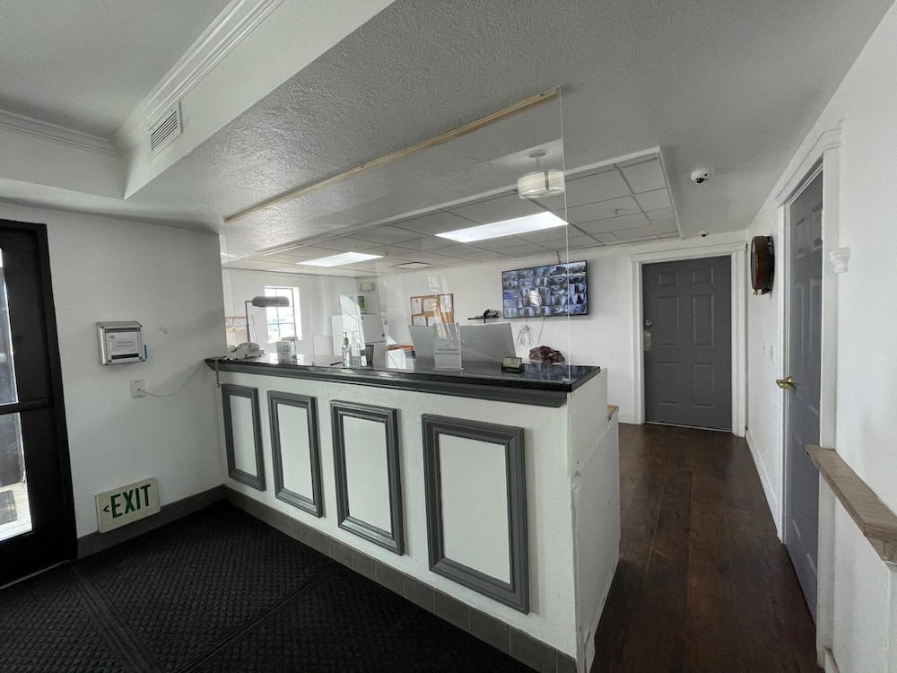 travelers inn carlin nv near elko