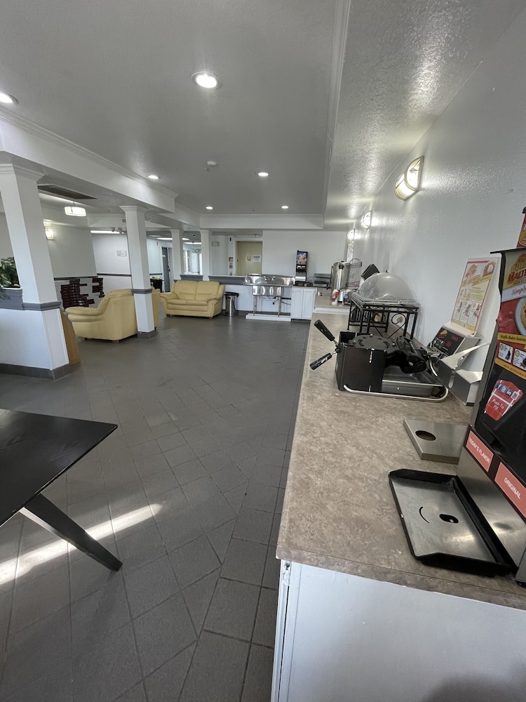 travelers inn carlin nv near elko