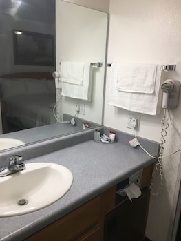 travelers inn carlin nv near elko