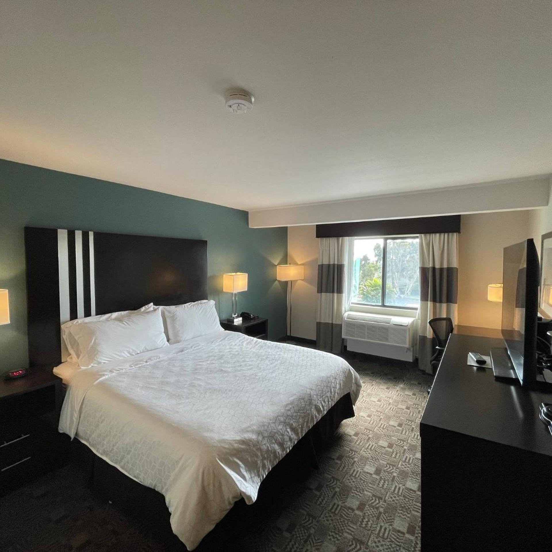 holiday inn express hotel and suites carlsbad beach by ihg