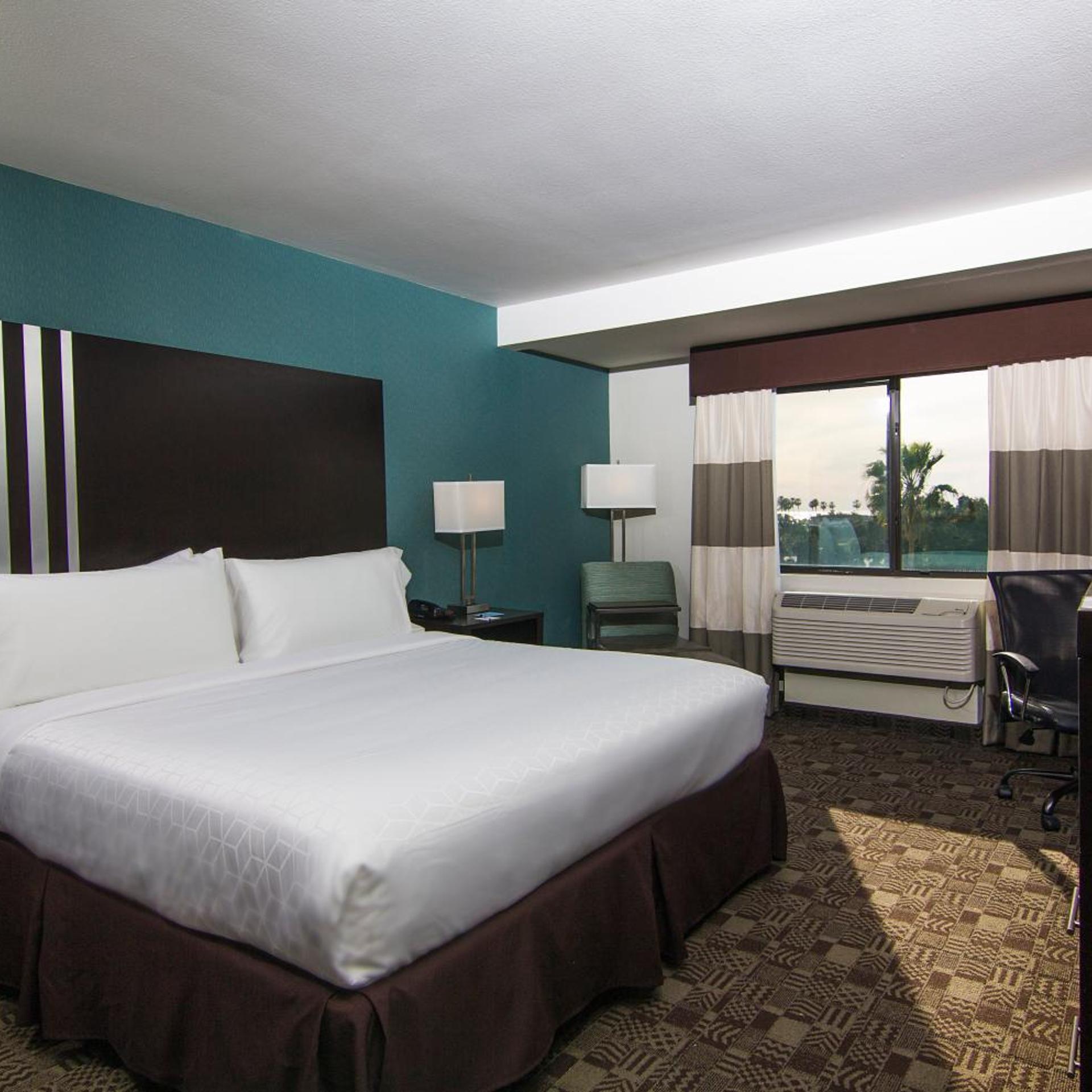 holiday inn express hotel and suites carlsbad beach by ihg