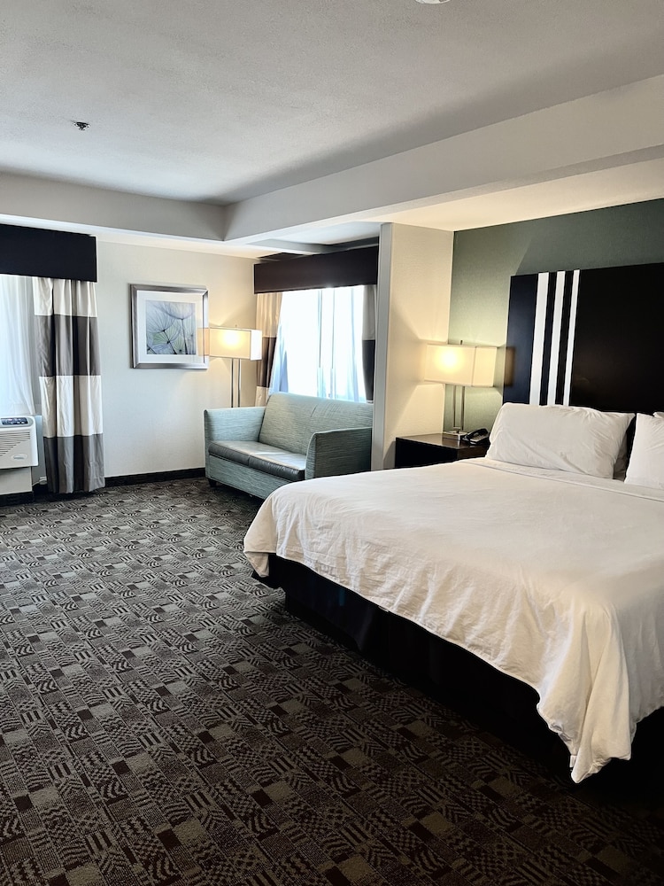 holiday inn express hotel and suites carlsbad beach by ihg