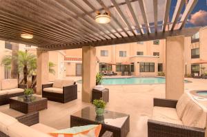 holiday inn express hotel and suites carlsbad beach by ihg