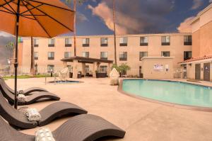 holiday inn express hotel and suites carlsbad beach by ihg