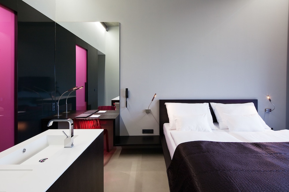 miura hotel