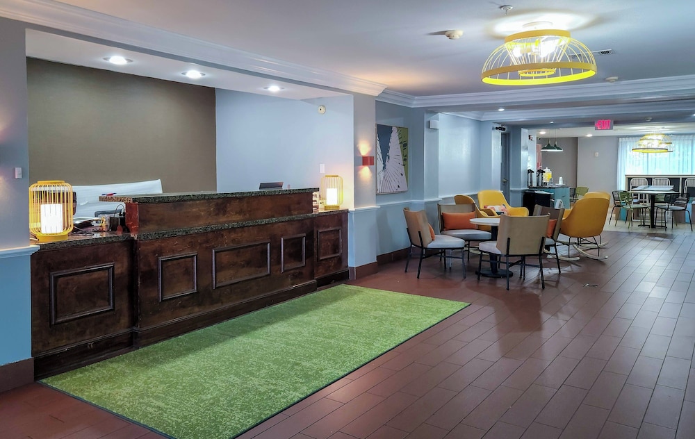 spark by hilton montgomery eastchase