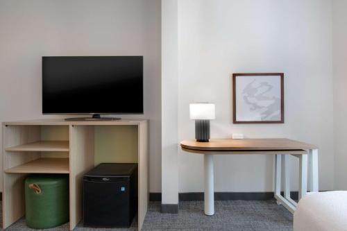 spark by hilton montgomery eastchase
