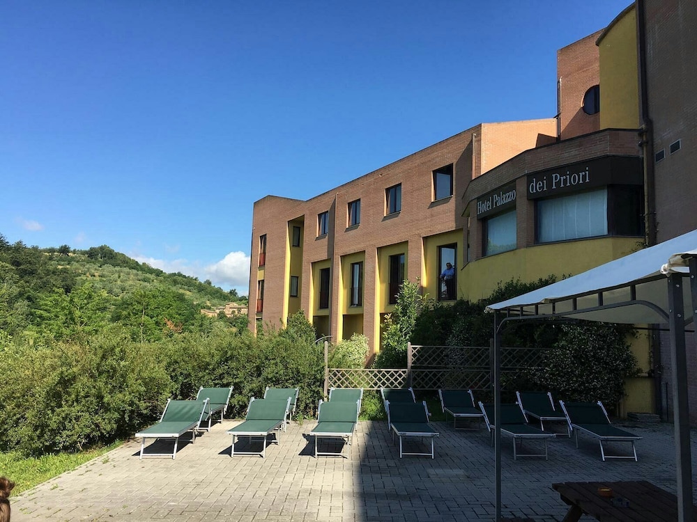 Al Palazzo Dei Priori Hotel,,4 star