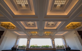 intercontinental muscat by ihg