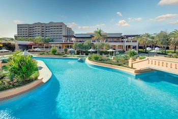 intercontinental muscat by ihg