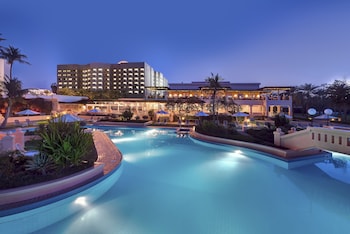 intercontinental muscat by ihg