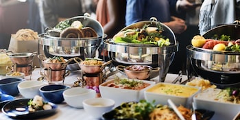 intercontinental muscat by ihg