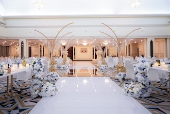 intercontinental muscat by ihg