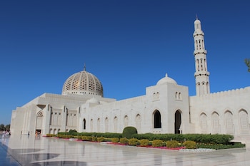 intercontinental muscat by ihg