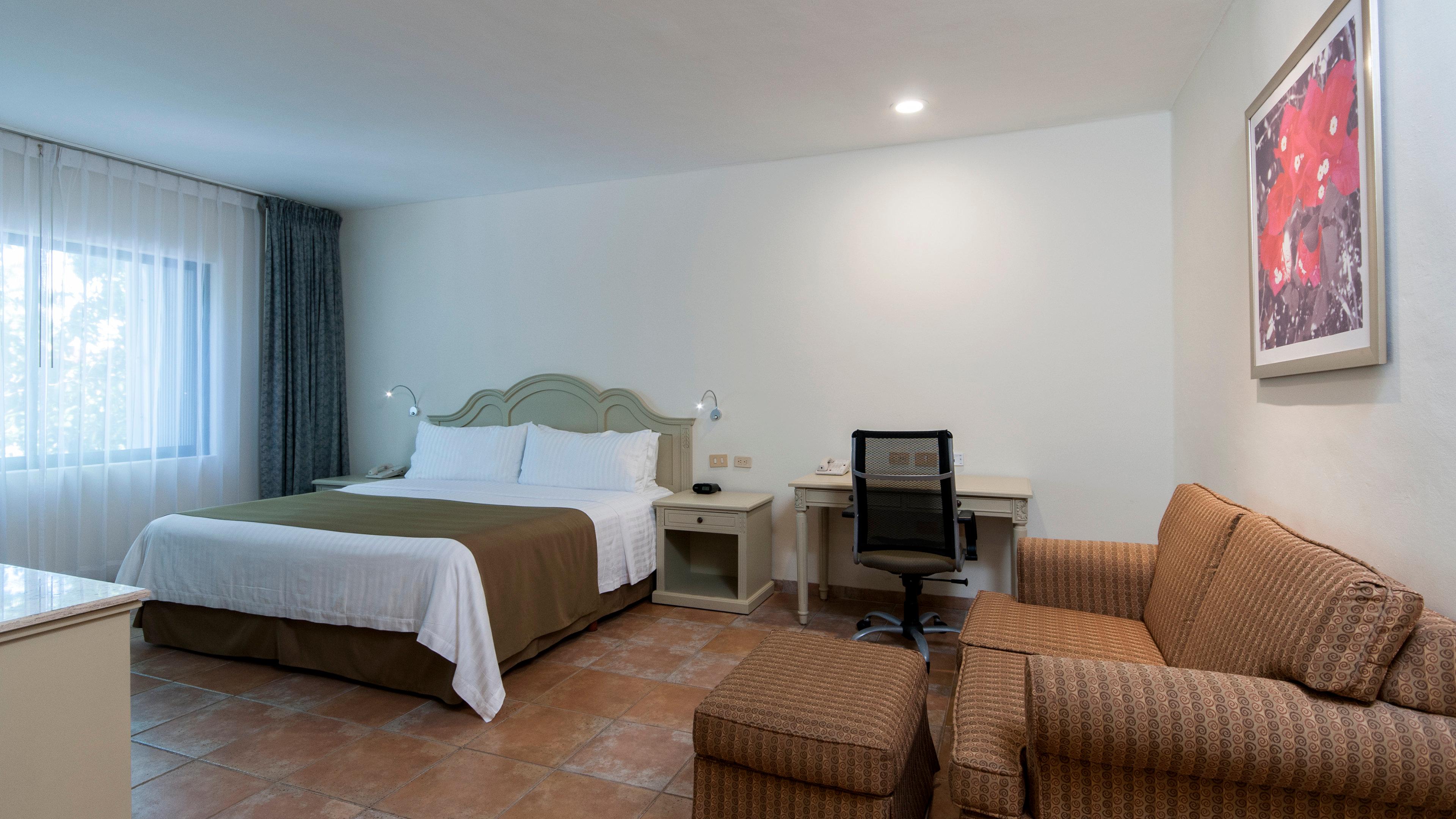 holiday inn ciudad del carmen by ihg