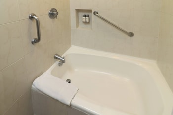 holiday inn ciudad del carmen by ihg