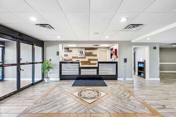 quality inn clarksville exit 11