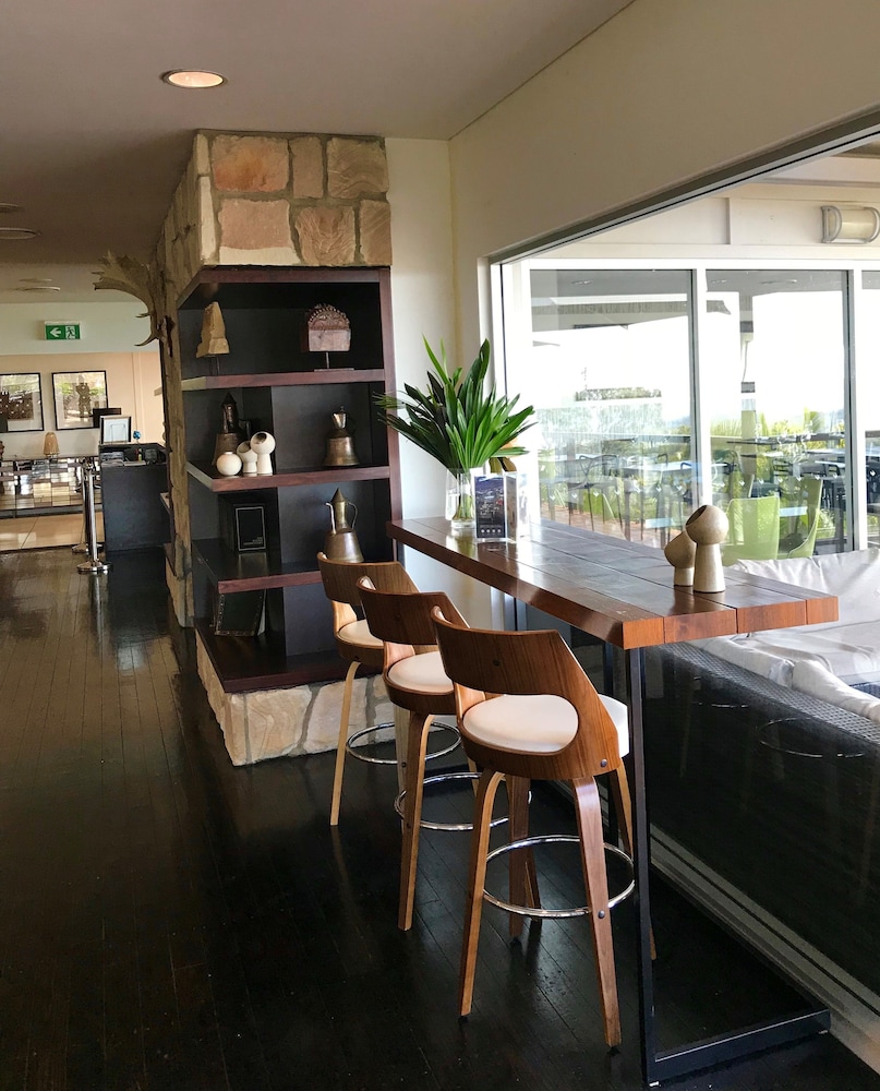 mercure clear mountain lodge