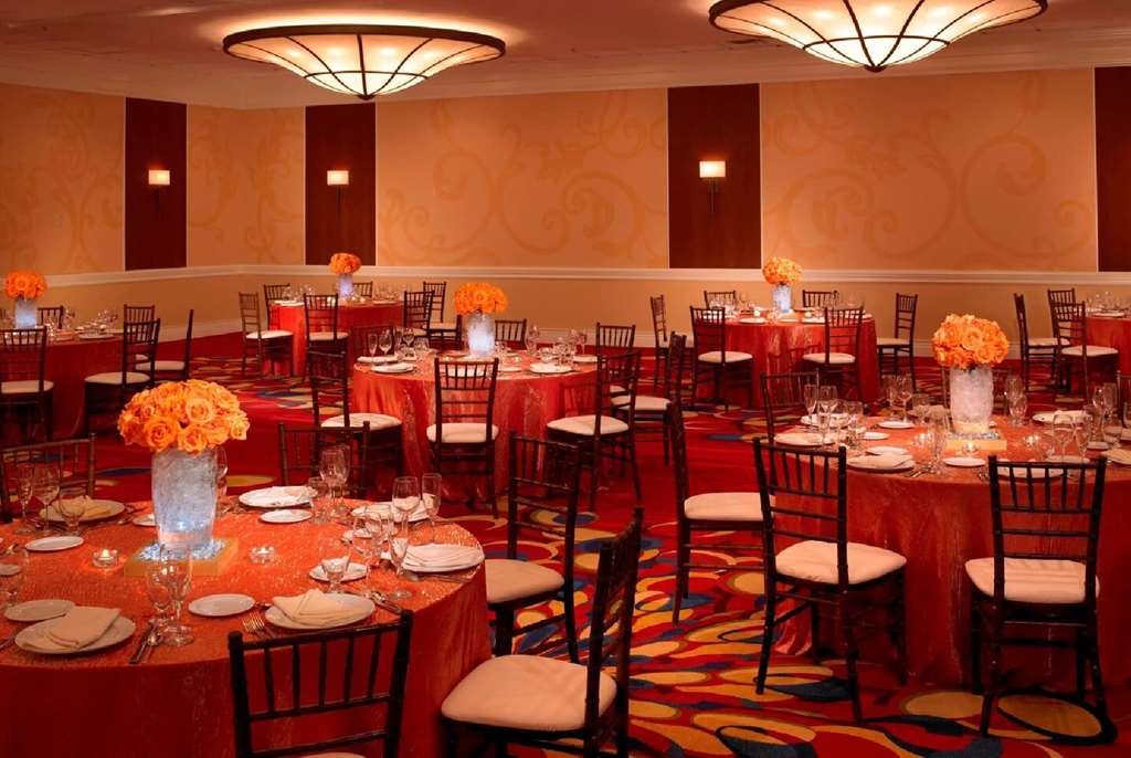 wyndham cleveland airport