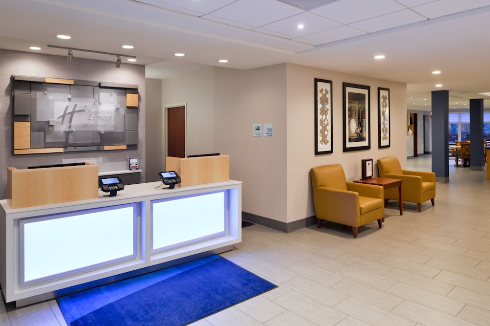 holiday inn express suites clifton park by ihg