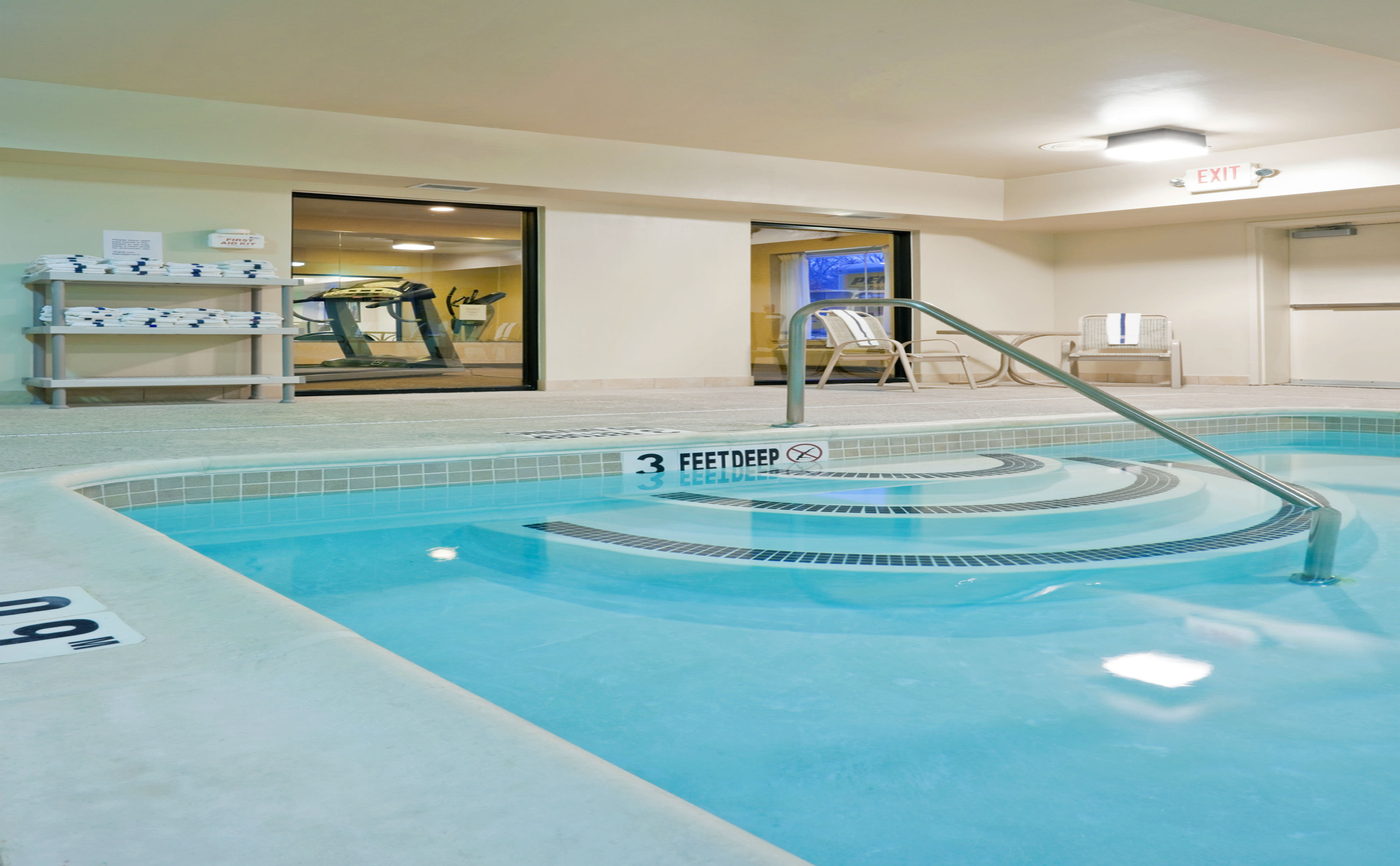 holiday inn express suites clifton park by ihg