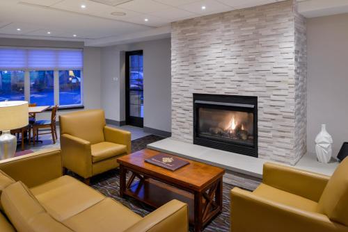 holiday inn express suites clifton park by ihg