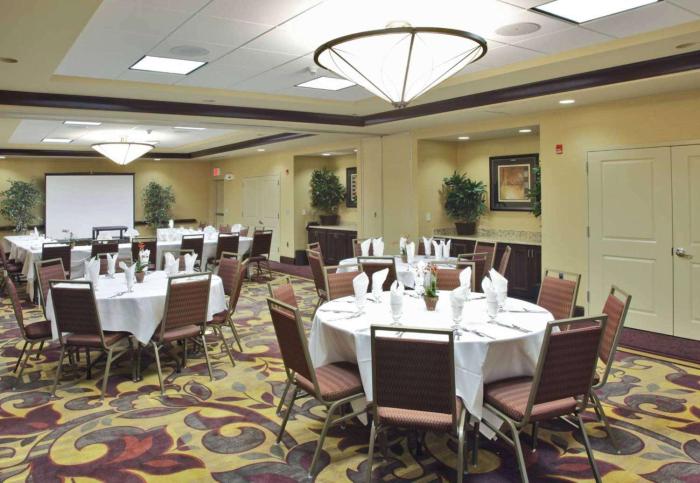 hilton garden inn clovis
