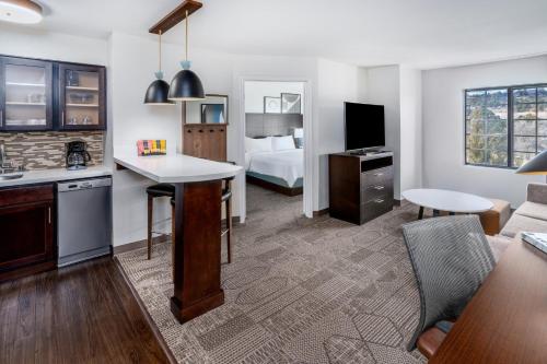 staybridge suites colorado springs north by ihg