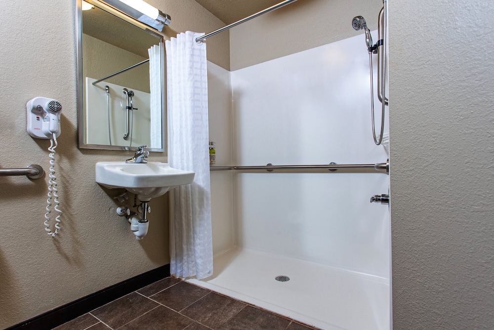 candlewood suites appleton by ihg