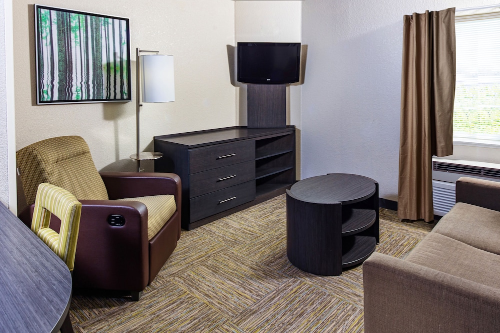 candlewood suites appleton by ihg