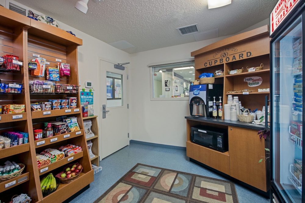 candlewood suites appleton by ihg