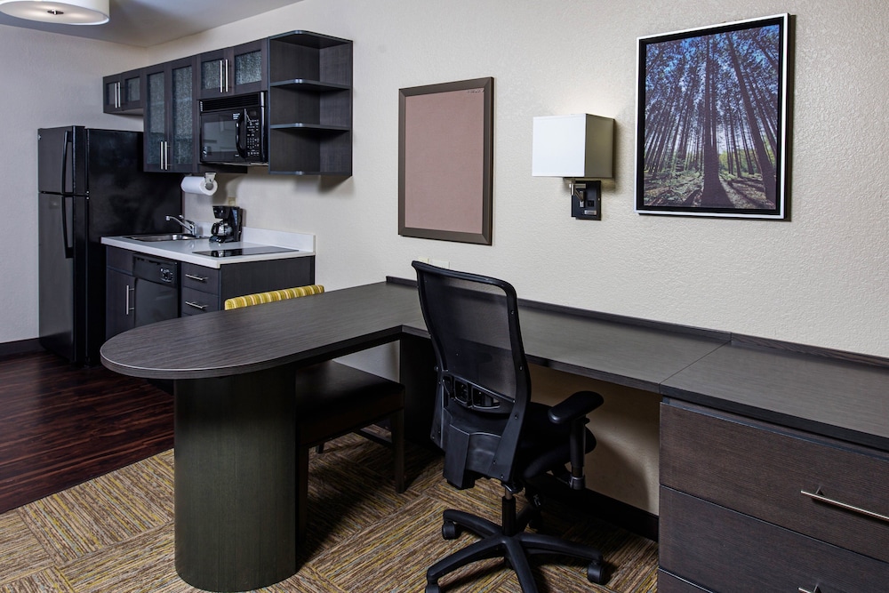 candlewood suites appleton by ihg