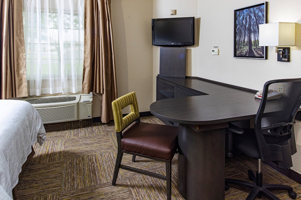 candlewood suites appleton by ihg